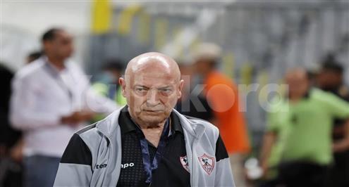 مران الزمالك.. فيريرا يجتمع بعبد الغني وشلبي.. وتدريبات بدنية لسداسي الفريق